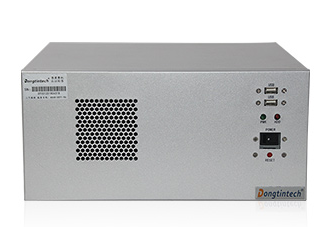 機身采用鍍鋅鋼板，鍍鋅板具有良好的耐腐蝕性，能夠抵抗大部分化學(xué)腐蝕，延長材料的使用壽命。