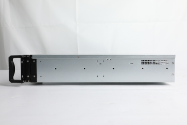 東田國產化2U工控機.png 東田國產化2U工控機.png